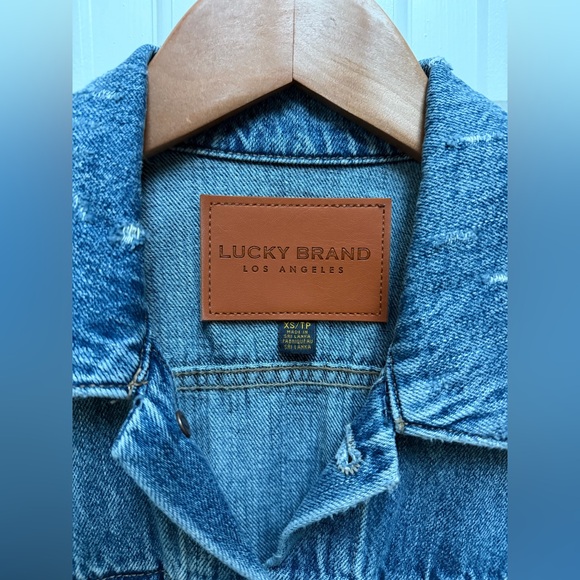 Lucky Brand Tomboy Trucker Denim Jacket - Picture 4 of 8